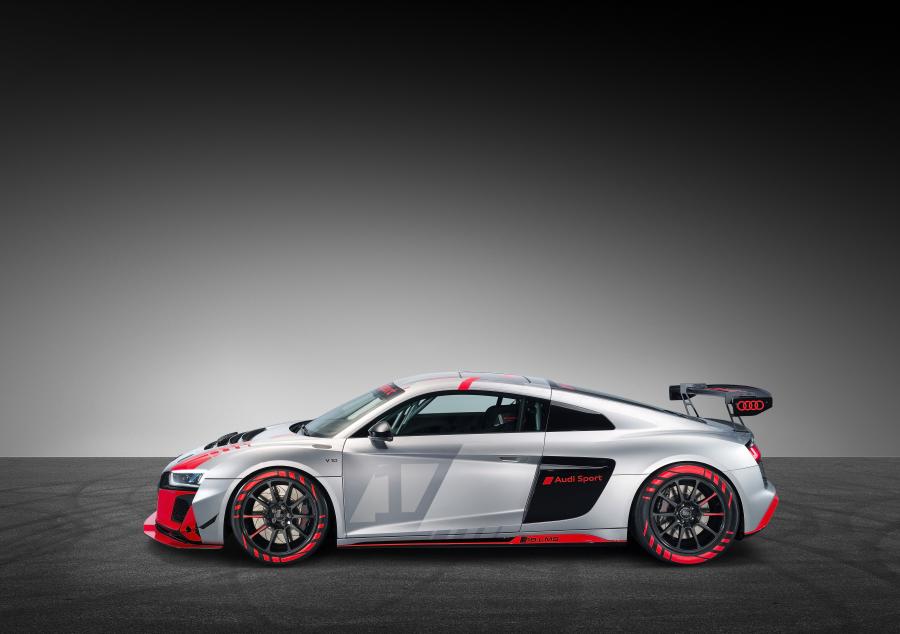  Audi R8 LMS GT4 2019 года  (фото 30 из 37)